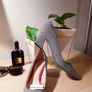 Zara shoes pumps heels size 10M